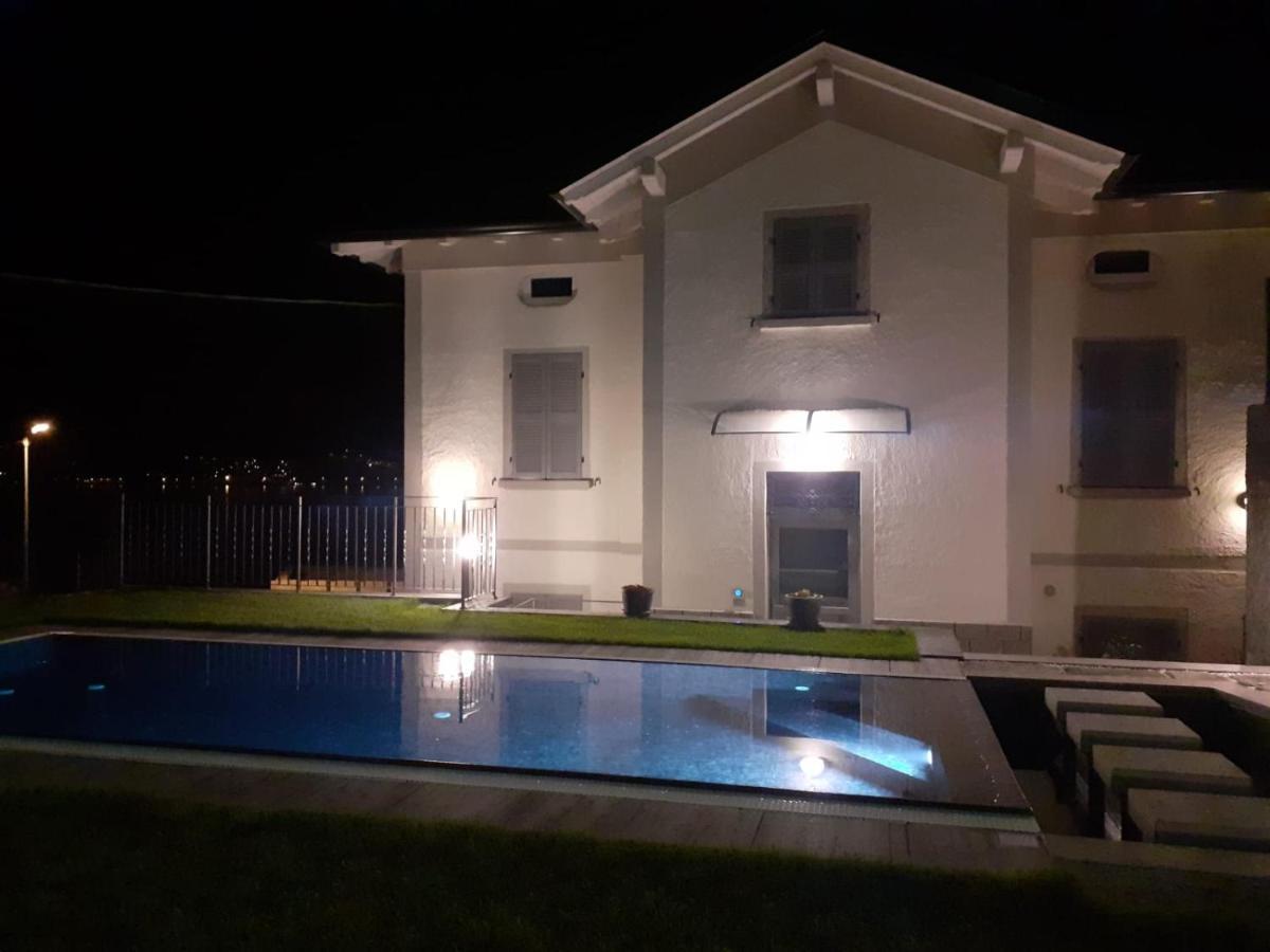 Lescen White Residence - Swimming Pool Lezzeno Dış mekan fotoğraf